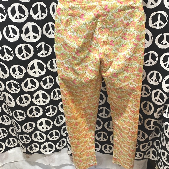 FLORAL WORK ORDER ANKLE/CROP PANTS ZIP FRONT SZ 4 PINK/GREEN/CREAM - Picture 9 of 12
